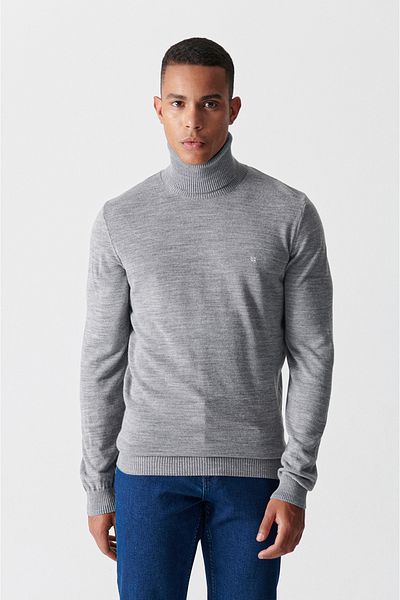 Avva Grauer Herren-Strickpullover mit Rollkragenpullover E 005002
