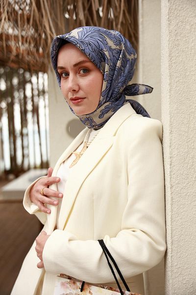 Silk Home Eșarfă de mătase Tivil 11468-01 Model mixt albastru