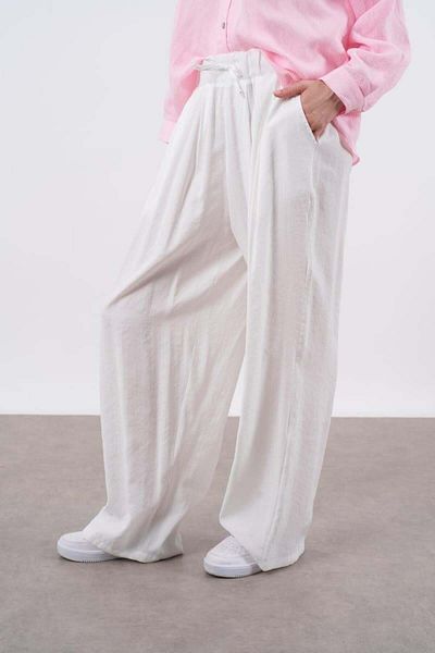 FEMMESTUDIO Women's White Elastic Waist Wide Leg Trousers