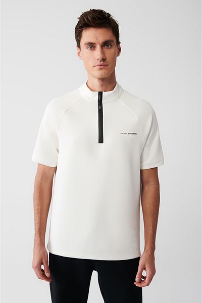 Avva Ecrufarbenes Herren-T-Shirt mit halbem Reißverschluss und Stehkragen und weichen Knöpfen A31y1002