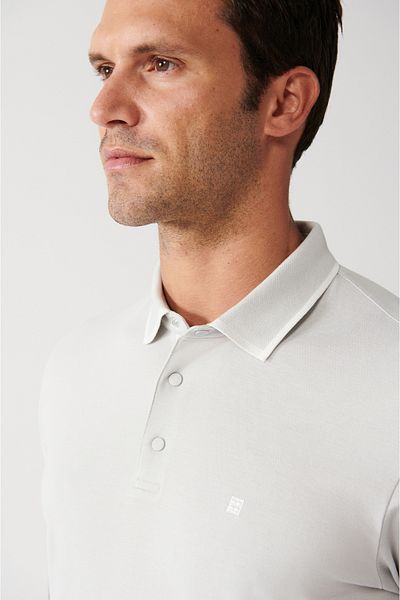 Avva Graues Herren-T-Shirt mit Polokragen aus 100 % Baumwolle mit Druckknopfverschluss A31y1175