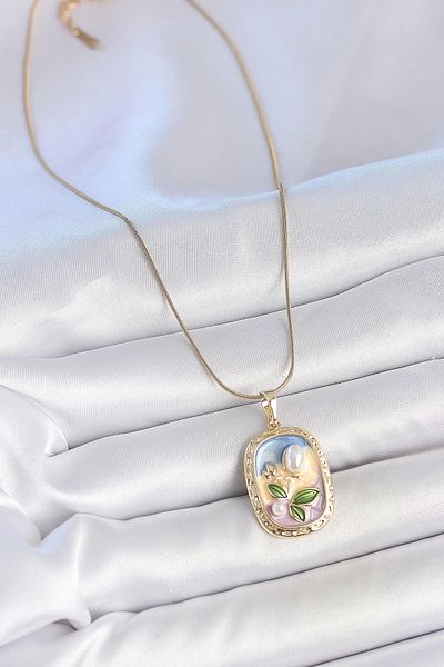 Clariss 316L Steel Gold Color Chain Mix Color Enamel Pearl Flower Embroidered Portrait Model Women's Necklace