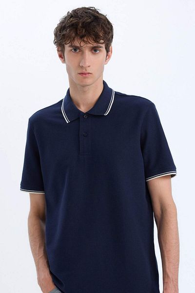 DeFacto Regular Fit Polo Kragen Waffel Kurzarm Polo T-Shirt D7932ax25sp