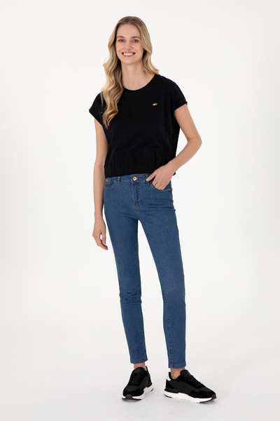 U.S. Polo Assn. Kadın Siyah Bisiklet Yaka Tişört 50305720-VR046