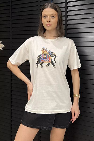 GÜLSELİ Tricou de damă cu piatră cu imprimeu crem