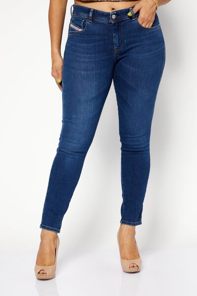 Diesel بنطلون جينز نسائي 2017 Slandy Super Skinny Fit قابل للتمدد ومغسول بالل...