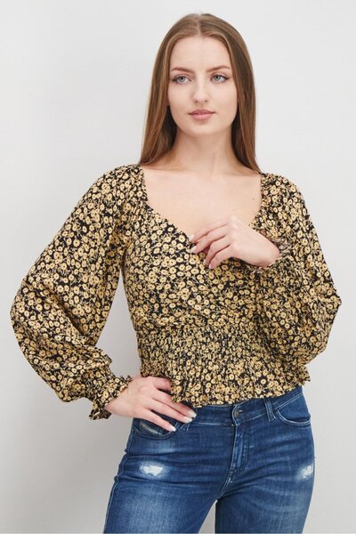 Lost + Wander Women Y Neckline Floral Print Long Sleeve Cropped Top, Multicolor