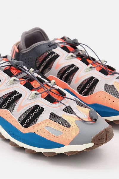 adidas Men Standard Hyperturf Lace Up Running Shoes, Multicolor