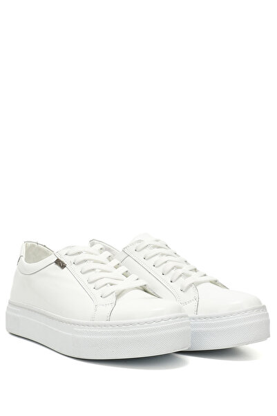 GÖNDERİ(R) Dámské bílé lakované tenisky z pravé kůže se šněrováním a polstrovanou podrážkou