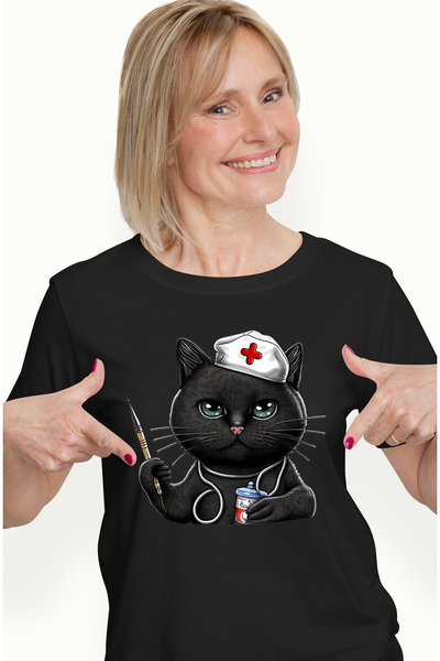 StoryGift Romania Tricou Femei cu o pisicuta neagra, ilustratie, doctorita, s...