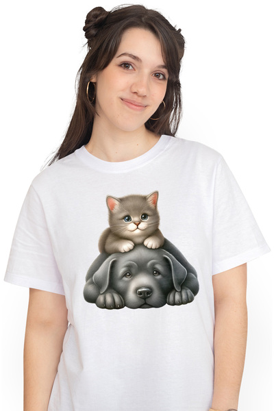 StoryGift Romania Tricou Femei cu o pisicuta si un catelus, ilustratie, jucau...