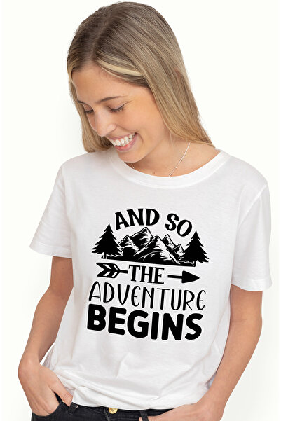 StoryGift Romania Tricou Femei cu peisaj montan si textul "Si asa incepe aven...