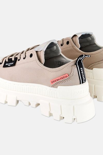Palladium Women Revolt Lo Tx Lace Up Casual Shoes, Tan