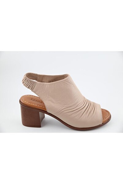 Castle Black 4579-1 Genuine Leather Orthopedic Beige Women's Heeled Shoes