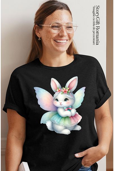 StoryGift Romania Tricou Femei cu o iepuroaica imbujorata, ilustratie, aripi de zana, fusta, vesel BLK_XL