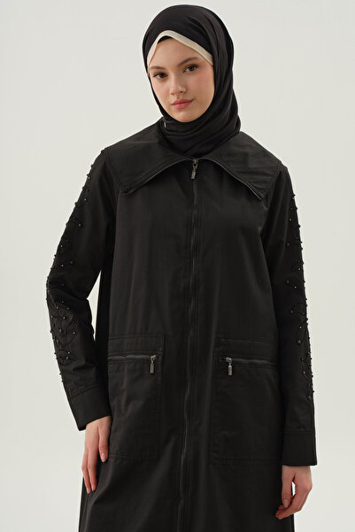 Tuğba Kolları Nakış Ve İnci Detaylı Trençkot - Siyah