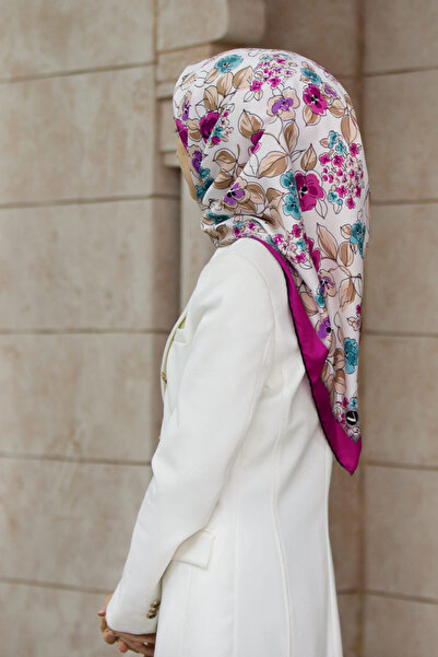 VİOLLA Twill Çıtır Bahar Çiçek Desenli Mürdüm Renkli 90x90 Eşarp (İpek İçerme...