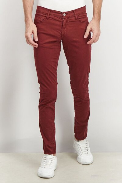 Antony Morato Men Skinny Fit Marlon Belt Loops Plain Chino Pants, Bordeaux