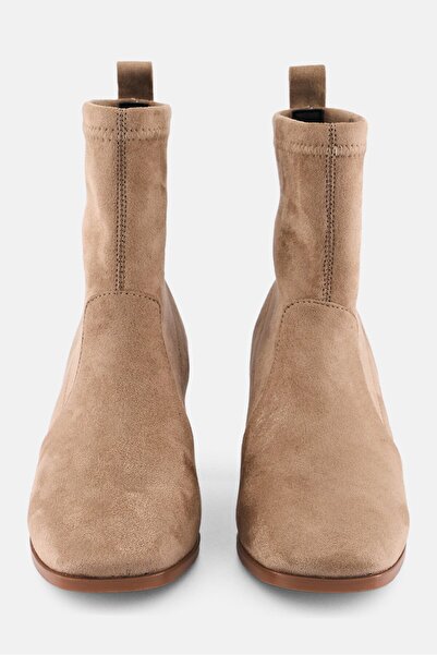 Steve Madden Women Donger Slip On Ankle Boots, Beige