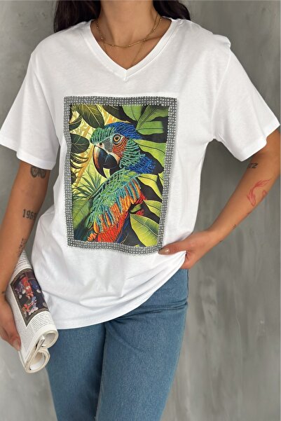 FEMELLE Women's White V-Neck Large Size Parrot Sequin Sequin Embroidered 100% Cotton Large Size T-Shirt