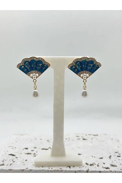 lysiaaccessory اللؤلؤة مفصلة الأقراط مروحة زرقاء
