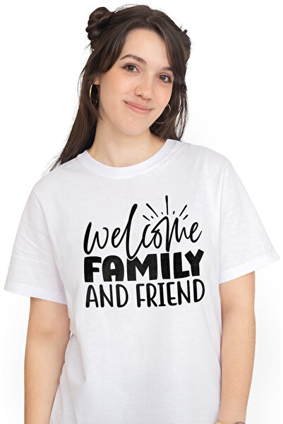 StoryGift Romania Tricou Femei cu textul in engleza "Welcome, family and frie...