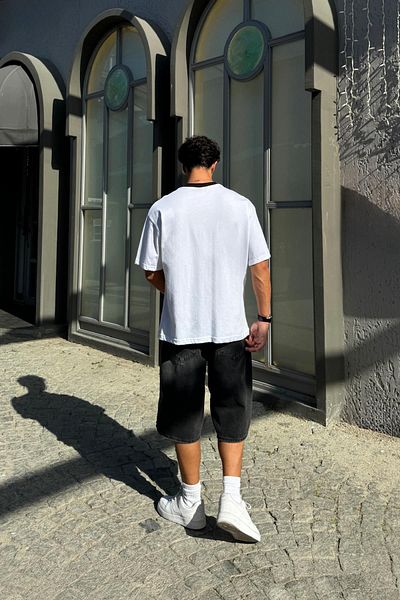 Flaw Wear Amoeba Printed White T-Shirt