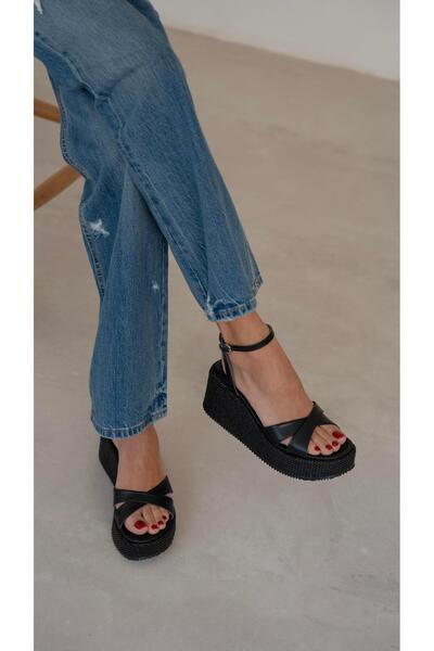 ECENİN BUTİĞİ Pescare Siyah Hakiki Deri Sandalet