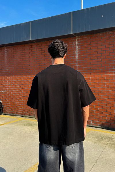 Flaw Wear Humans Embroidered Black T-Shirt