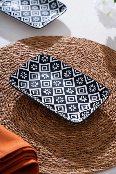 ACAR Willa Rectangular Presentation Plate - 17 cm