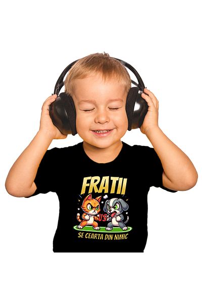 StoryGift Romania Tricou Copii cu Razboi Pisica Si Caine, Fratii, Lupta, Cearta, Animale Blanoase ,Black_10ANI