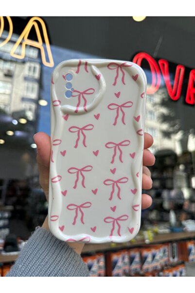 OVADA iPhone X/XS Uyumlu Kamera Korumalı Dalgalı Kenarlı Kalp ve Kurdele Baskılı Silikon Kılıf