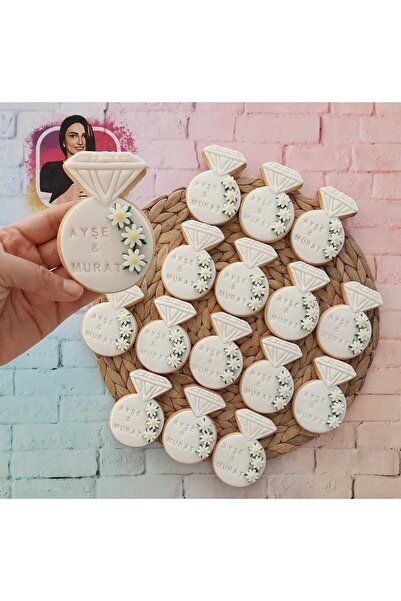 Tatlı Armağanlar Çiçekli Isimli Gelin Tektaş Yüzük Butik Kurabiye - 20 Adet