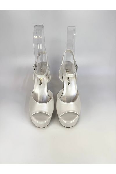 E&L Company 13cm Off White Leather, Pearlescent White, Bridal Shoes, Six Are Anti Slip, Light, Running Guaranteed.