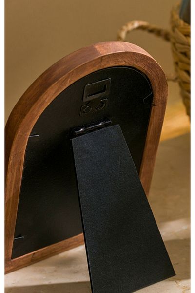 LC Waikiki إطار صورة خشبي مزخرف بني من LCW HOME مقاس 17 سم