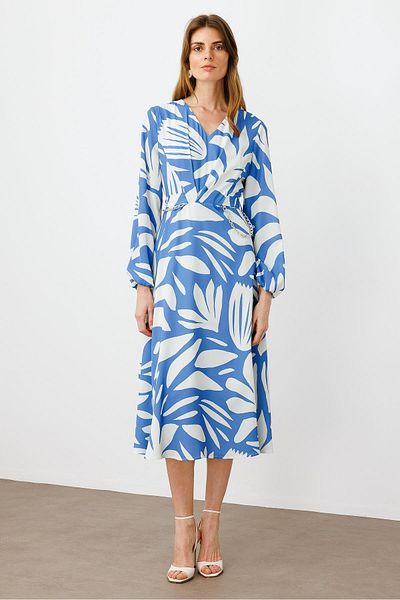 Moda İlgi Modailgi V-Neck Long Sleeve Midi Length Dress with Front Pleat and Chain Belt Detail Indigo