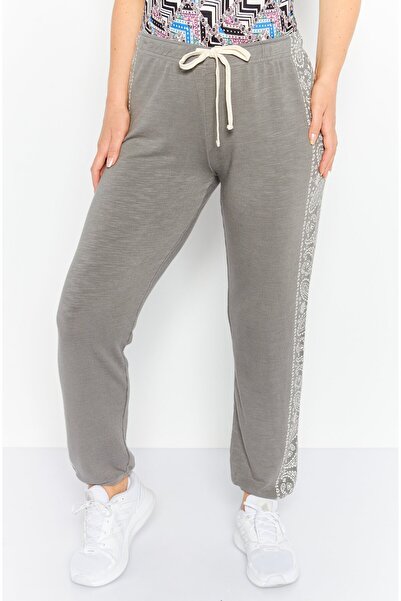 Monrow Women Regular Fit Paisley Printed Sweatpants, Grey