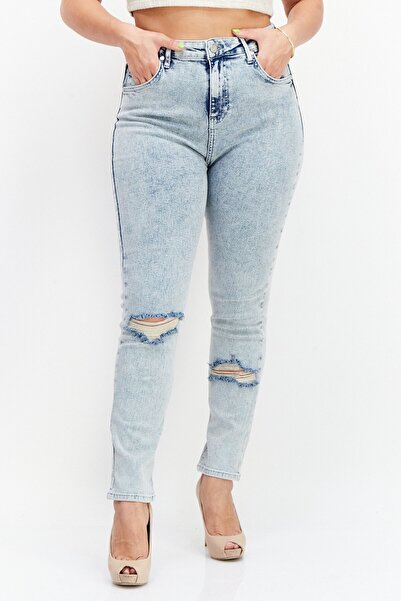 Kendall + Kylie Women Regular Fit Washed Stretchable Denim Jeans, Washed Blue