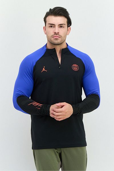 Nike Men Slim Fit Logo Sleeve Training Sweatshirt, Black