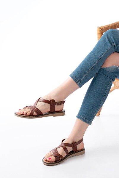 serkanseyyid 205-09 صندل نسائي من الجلد الطبيعي باللون البني الداكن