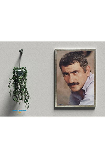 ZERYA Yılmaz Güney Resimli Çerçeveli Poster - YILMAZ GÜNEY POSTERİ (32X47 cm ÇERÇEVELİ)