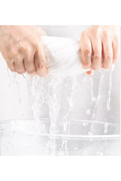 ONC Disposable Manicure Pedicure Towel 100 Pieces 40X40 cm Product Same as Photo