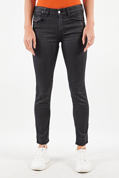 Diesel Women Ollies Slim Fit Solid Stretchable Jeans, Black