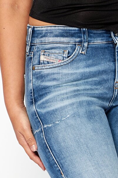 Diesel Women SLANDY Slim Fit Mid Waist Stretchable Denim Jeans, Mid Blue