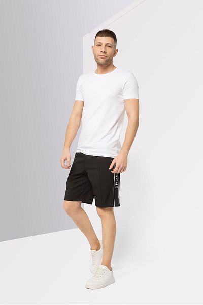 Givenchy Men Embroidered Logo Basic Short, Black