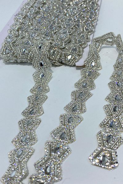 Hayalperest boncuk Silver Diamond Pattern Iron-On Adhesive Strip Applique