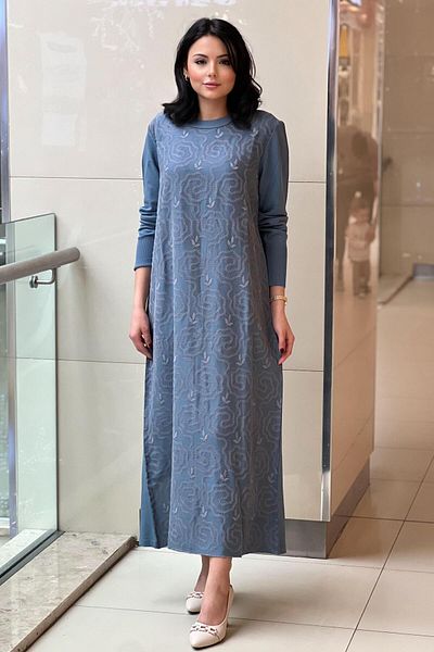 Nuss Vegan Fabric Dress with Patterned Front and Mercerized Sleeves and Back