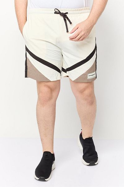 The Giving Movement Men Brand Logo Basic Shorts, Off White