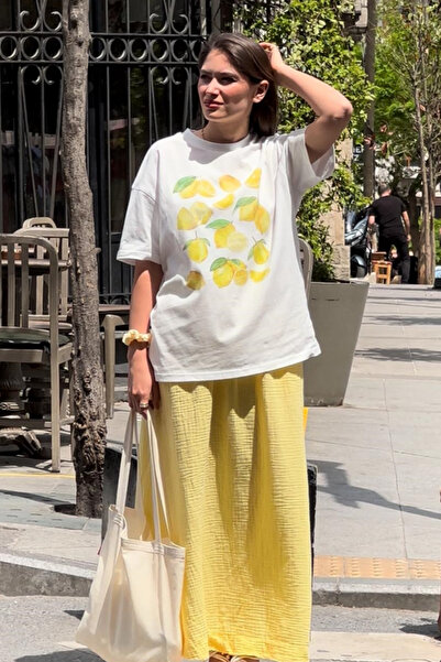 Molly Nelly Kadın Limon Baskılı Oversize Beyaz Penye Pamuk Kısa Kol T-shirt