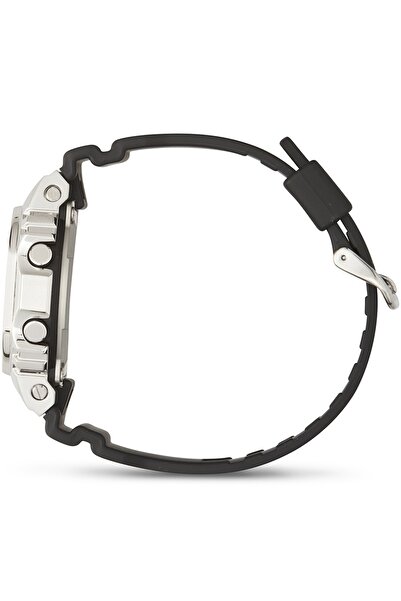 Casio Ανδρικό Ρολόι Casio GM-5600U-1ER, Quartz, 43mm, 20ATM